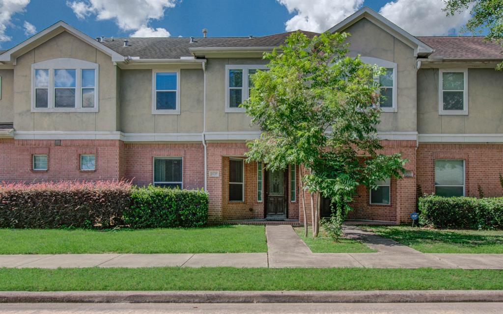 Primary Photo - 10205 Brooktree Dr