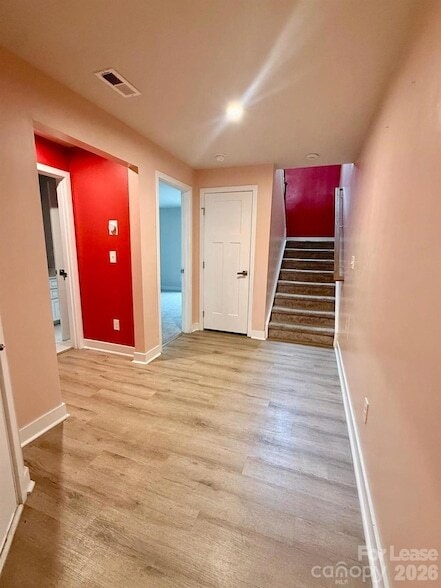 Building Photo - 928 Portrush Ln