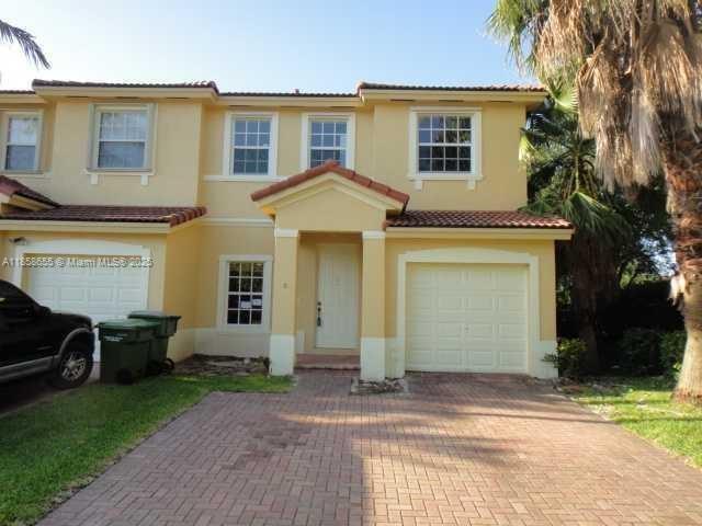 Foto principal - 4100 NE 25th St