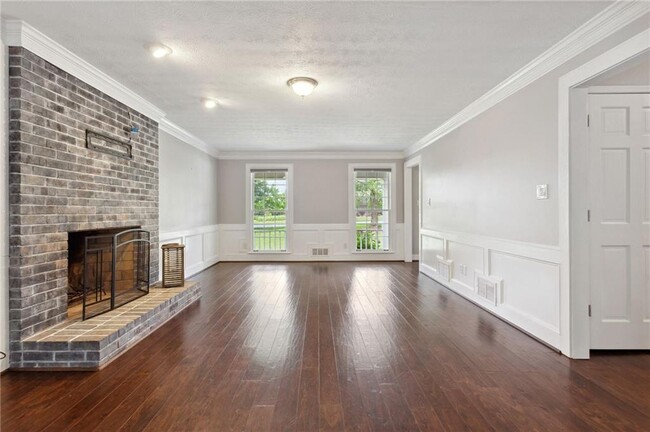 Foto del edificio - 12805 Bethany Rd