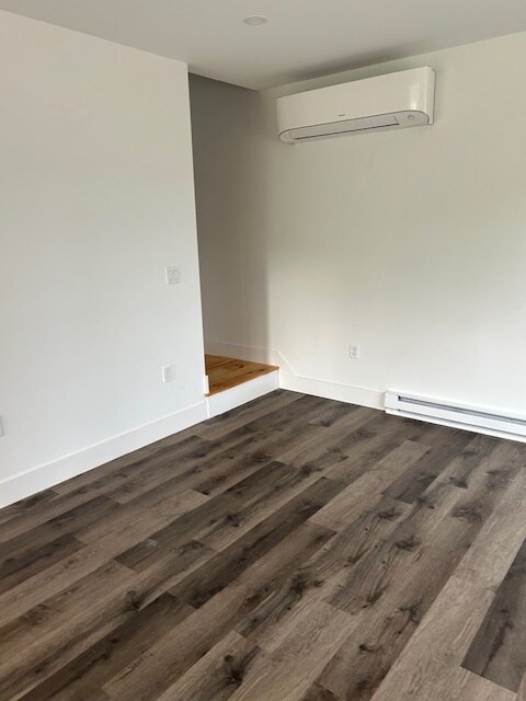 Foto del edificio - 72 Oak Grove St