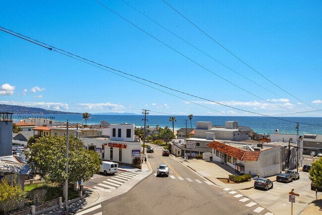 Foto del edificio - 2700 Manhattan Ave