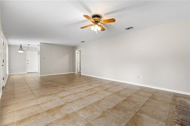 Building Photo - 5928 Windham Ct