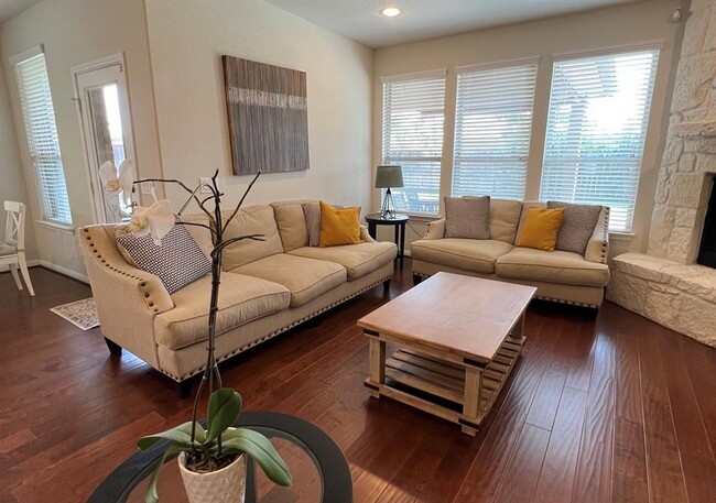 Foto del edificio - 71 Pioneer Canyon Pl