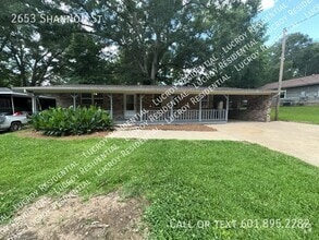 Building Photo - 2653 Shannon St