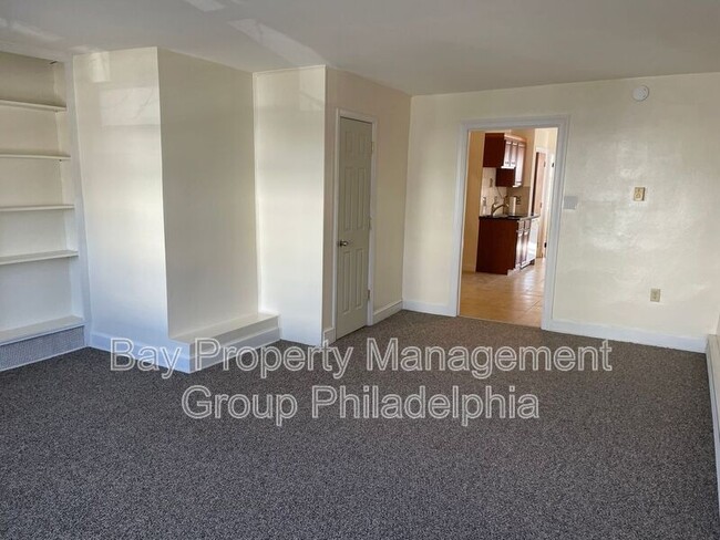 Foto del edificio - 318 1/2 W Main St