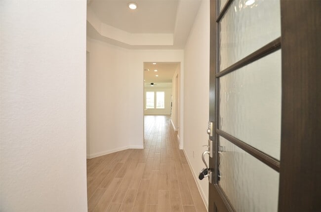 Foto del edificio - 5631 Pearl Vis Dr