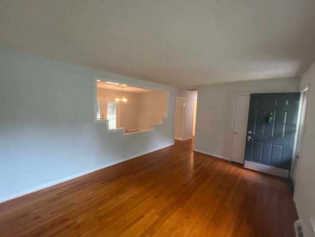 Foto del edificio - Move-in Ready Home Located in The Four Sea...