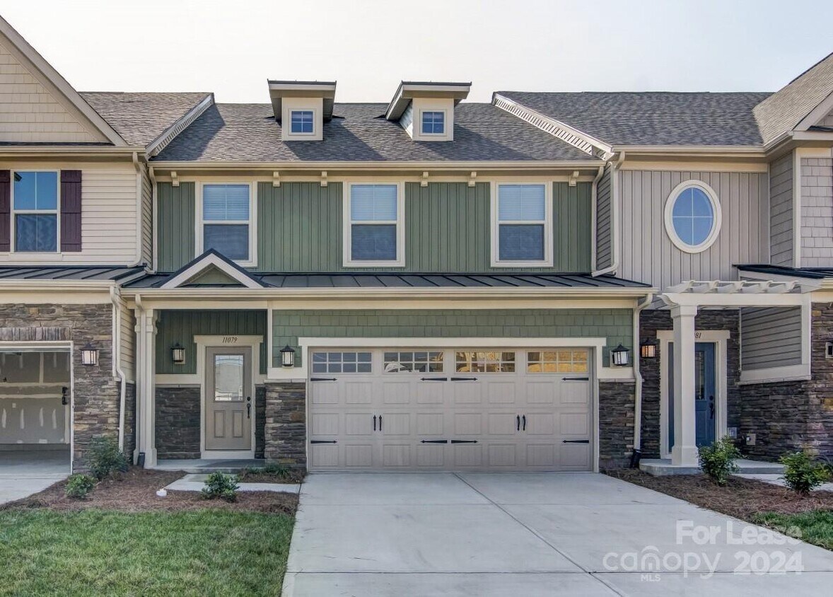 11079 Discovery Dr NW, Concord, NC 28027 Townhome Rentals in Concord