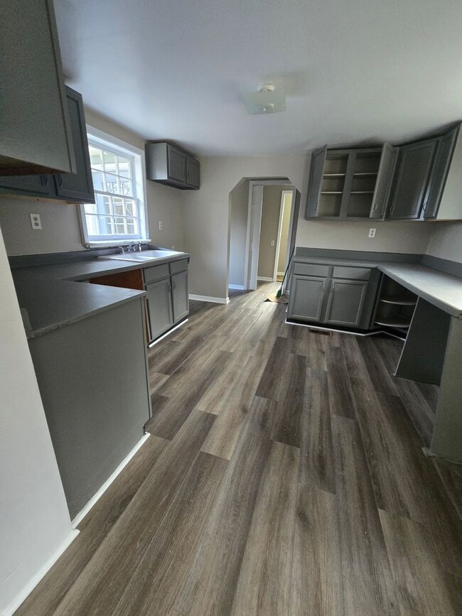 Foto del edificio - 3 Bedroom House in East Brainerd TN; ALL UTILITIES INCLUDED!