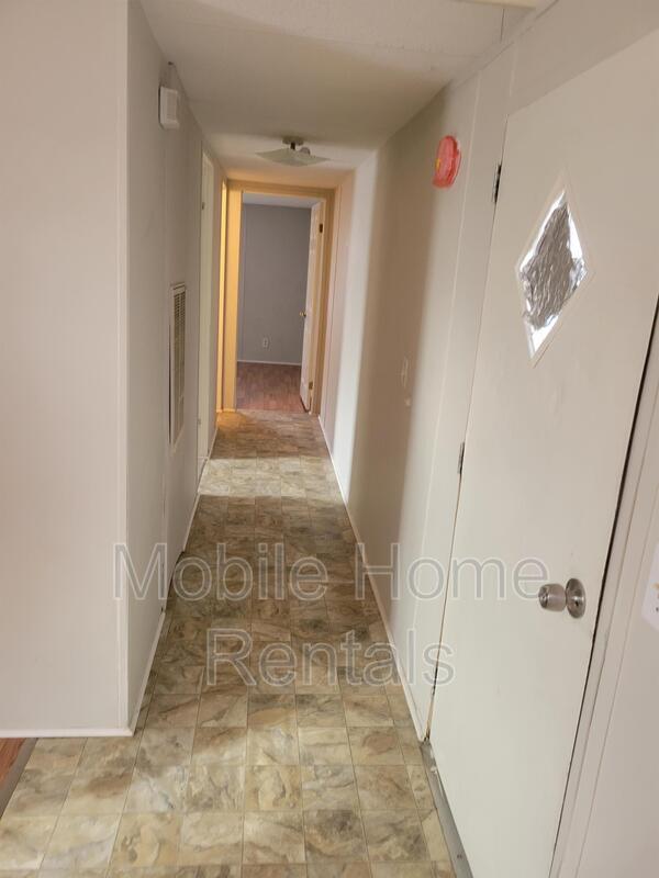 Building Photo - 20 Lilly Pond Rd