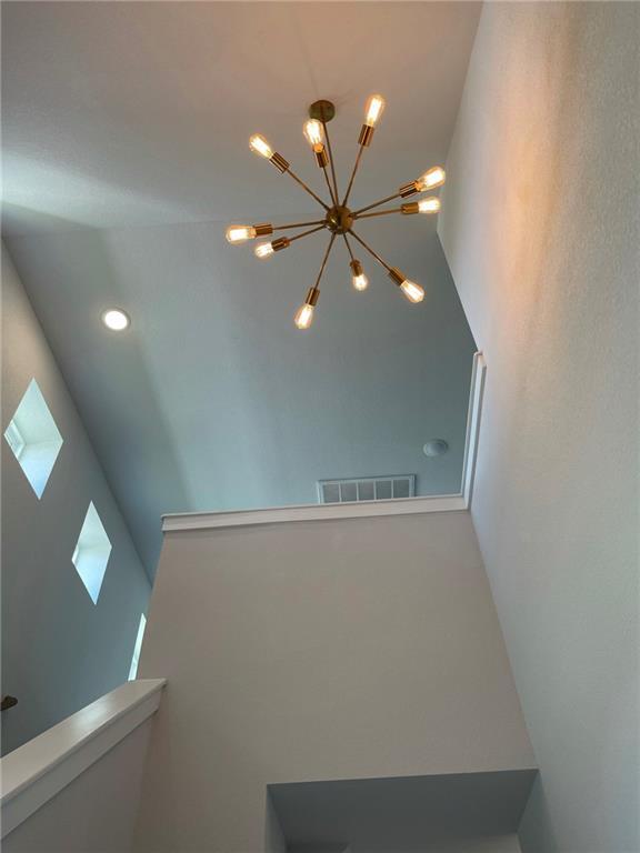 Foto del edificio - 5800 Wolf Pack Dr