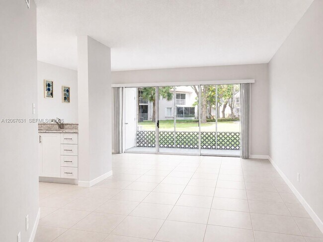 Foto del edificio - 9221 SW 138th Pl