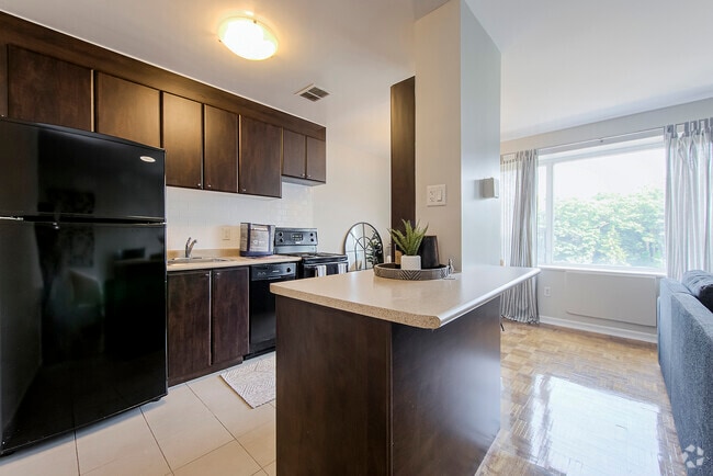 Picture of The VUE - Luxury Apartments for Rent in Charlotte, NC