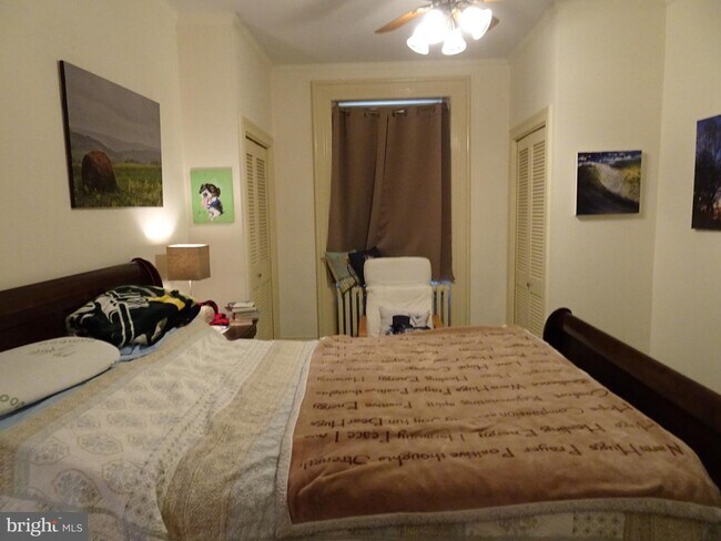 Foto del edificio - 411 Delaware St