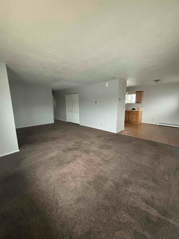 Primary Photo - 23663 4th St