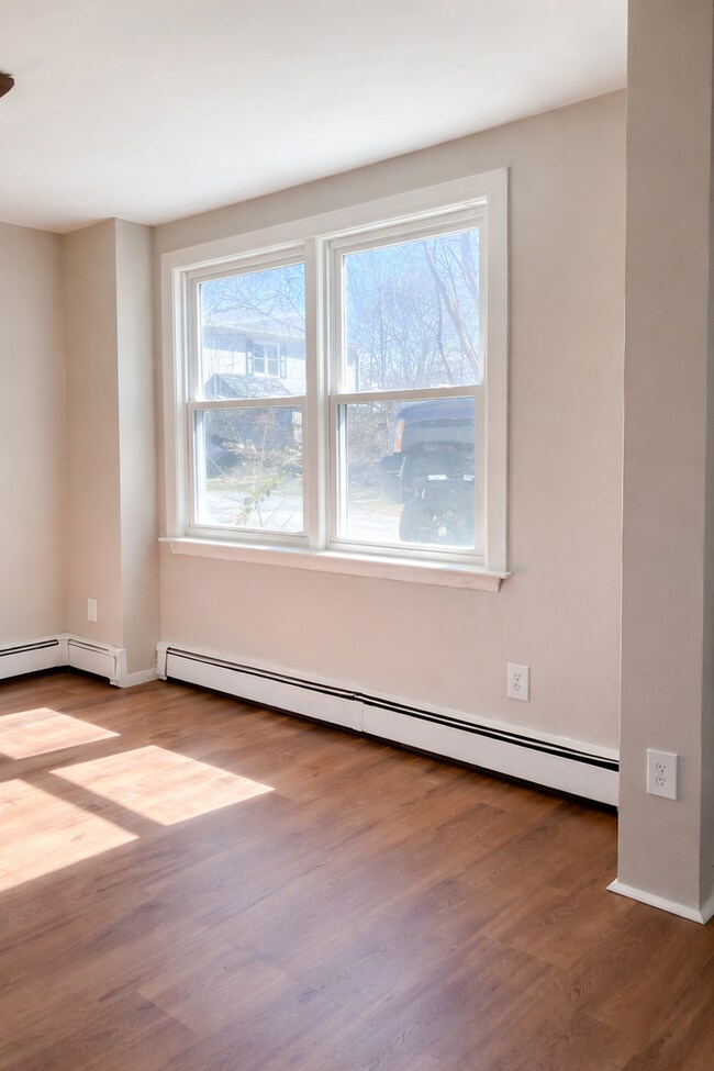 Foto del edificio - 40 Montcalm Ave