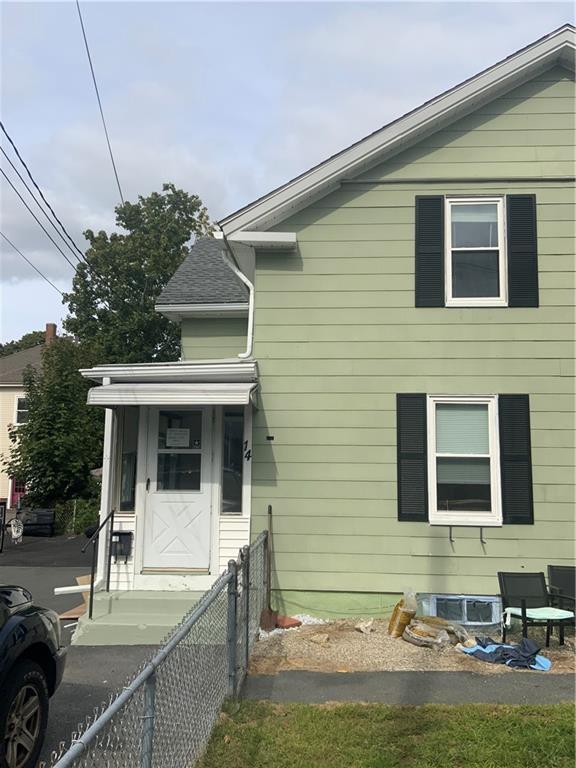 14 Coutu Ct, West Warwick, RI 02893 Room for Rent in West Warwick, RI