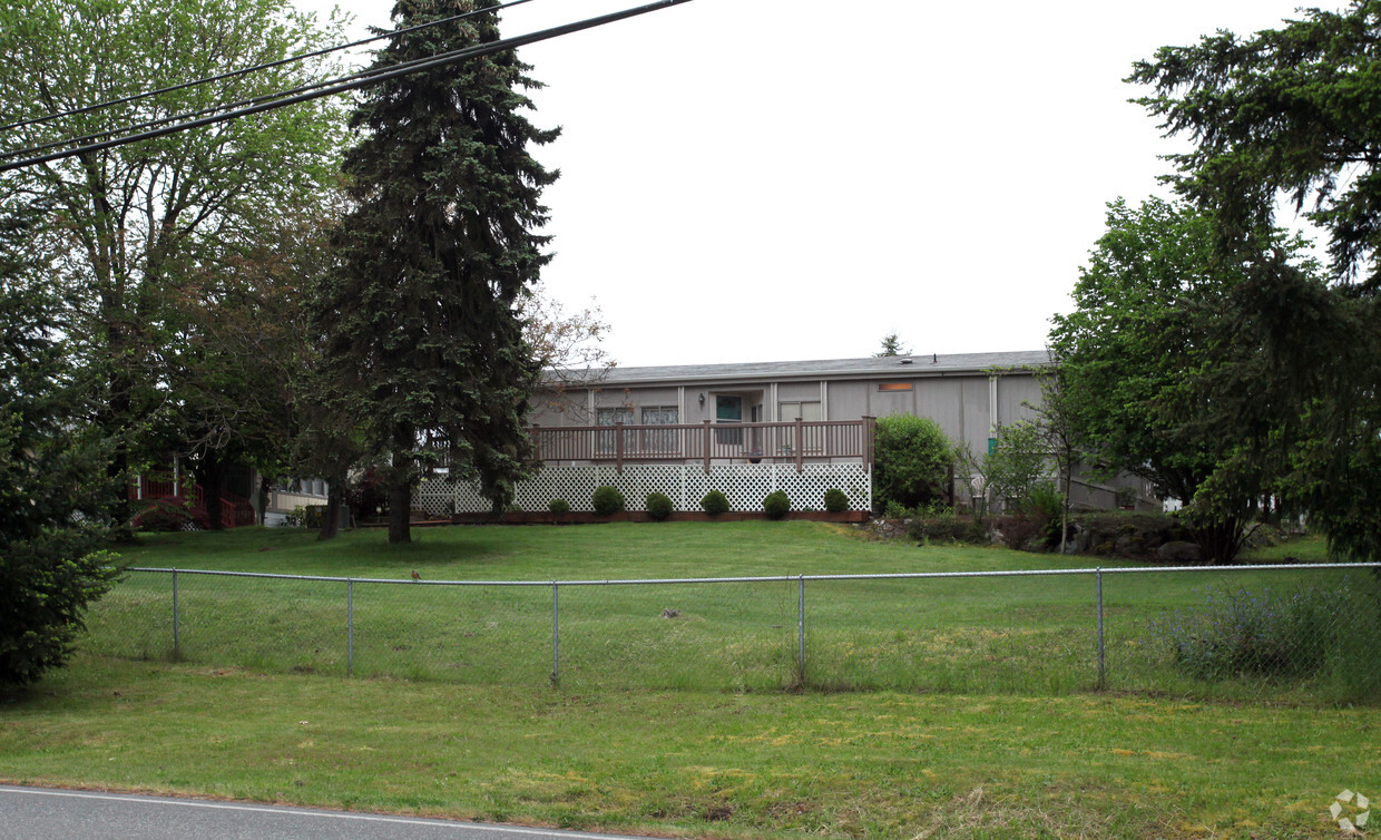 Building Photo - Harborland Mobile Home Park