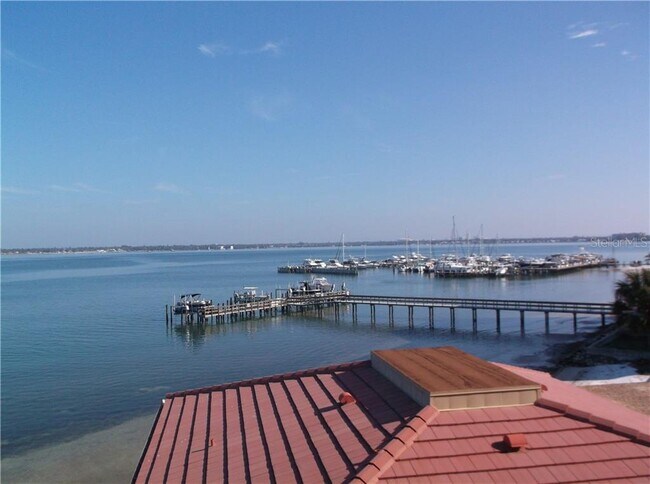 Building Photo - 6051 Sun Blvd