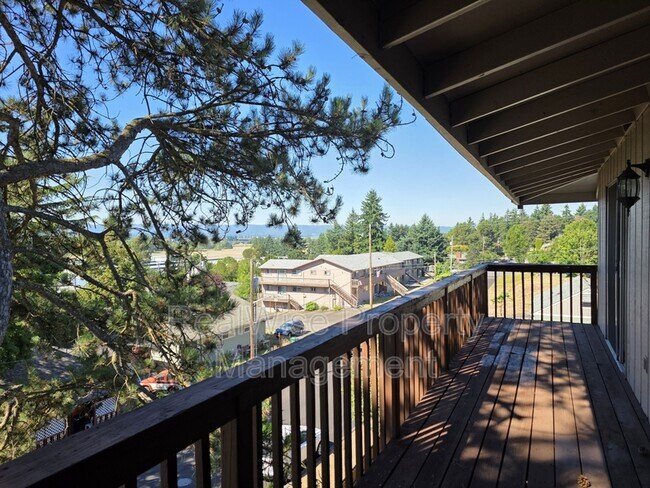 Foto del edificio - 2022 E 6th St