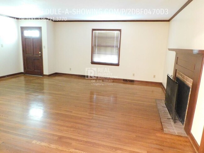 Building Photo - Incredible 5 Bedroom Lake Brandt Home!