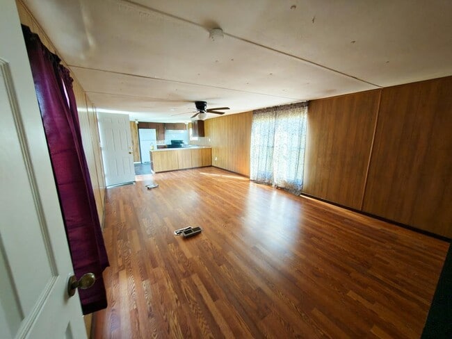 Building Photo - 133 Private Rd 3376G