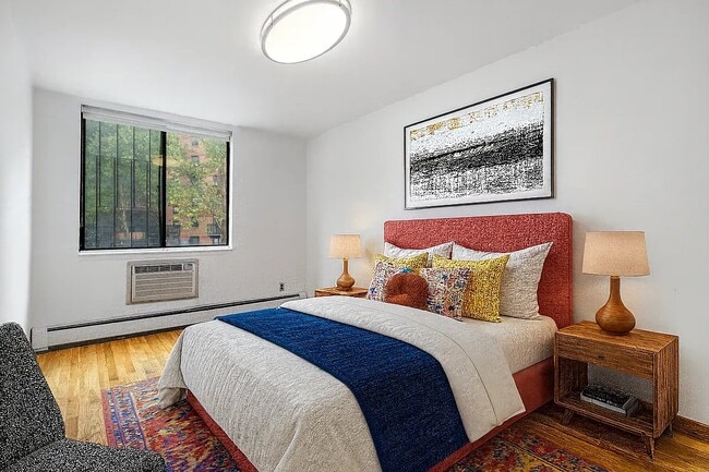 Building Photo - 309 Cherry St