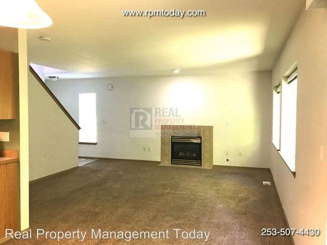 Foto del edificio - 7017-7019 128th St E