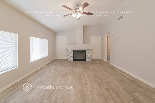 Building Photo - 14250 N 50th Ln