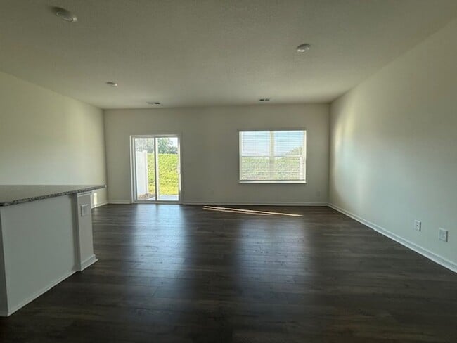 Foto del edificio - 3482 Tyee Xing Wy