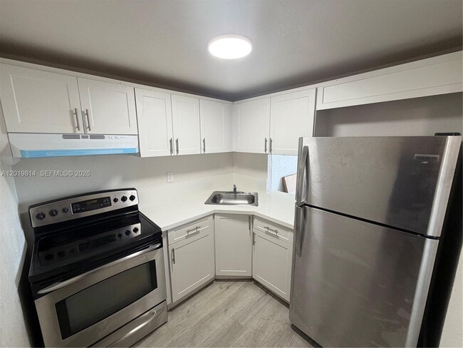 Foto del edificio - 801 NW 47th Ave