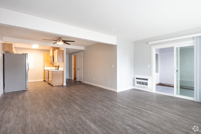 Building Photo - The Edward Apartments