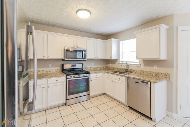 380 Oakland Pl Dr - 4