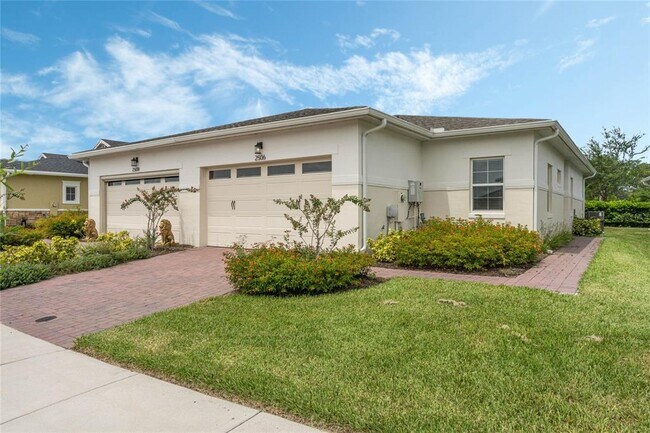 Building Photo - 2506 Datura Lp