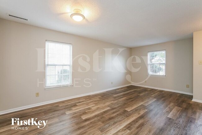 Foto del edificio - 9021 Southernwood Way