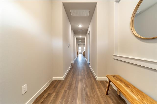 Foto del edificio - 2317 Spring Side Dr