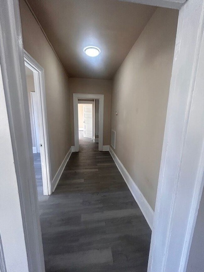 Foto del edificio - *** Move in Ready ***