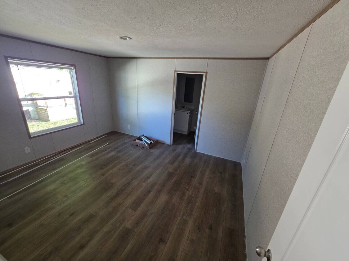 Foto del edificio - 304 Landrey Dr