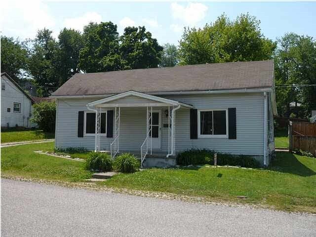 Primary Photo - 220 Sycamore St