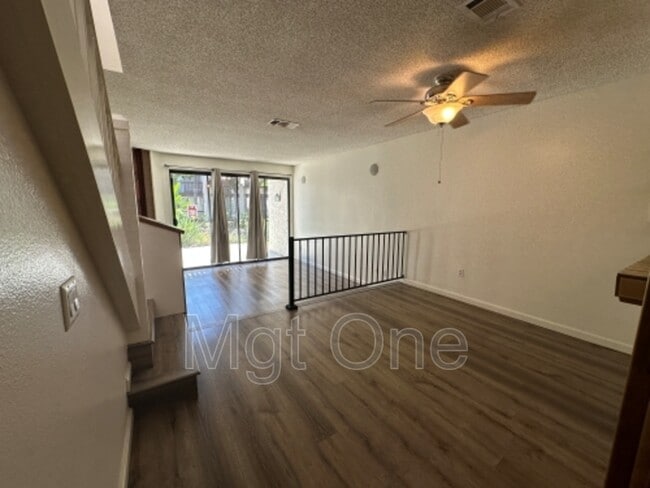Building Photo - 235 Oahu Way