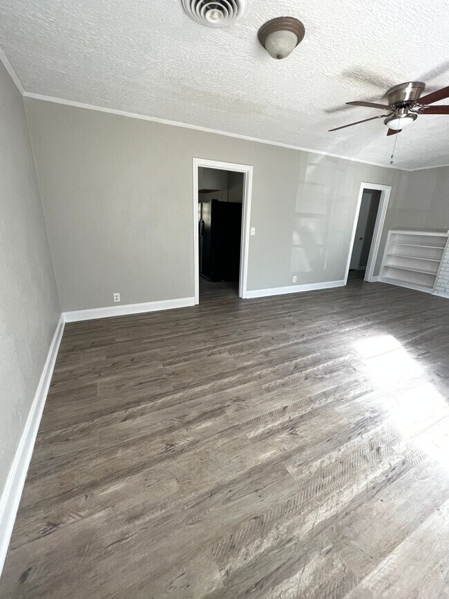 Foto del edificio - Fully Remodeled!
