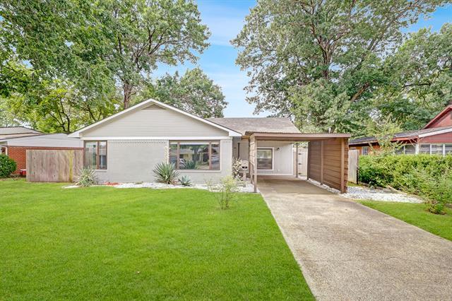Primary Photo - 1826 Crest Ridge Dr
