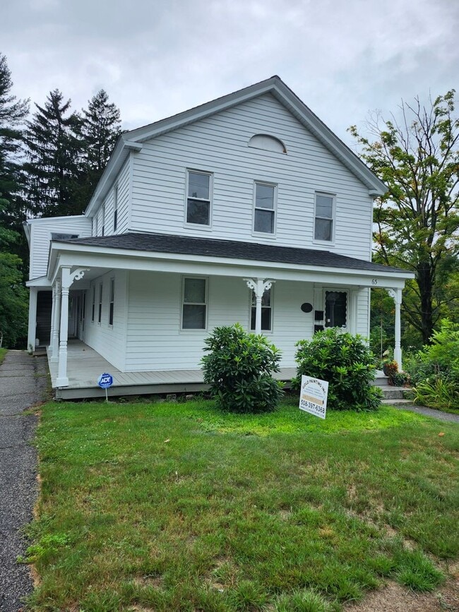 Building Photo - 63 N Main St