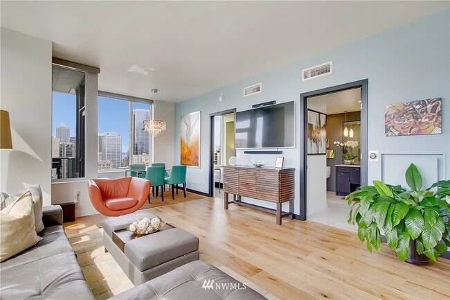 Living room - 1321 Seneca St