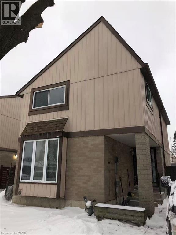 Photo du bâtiment - 390 E 23rd St