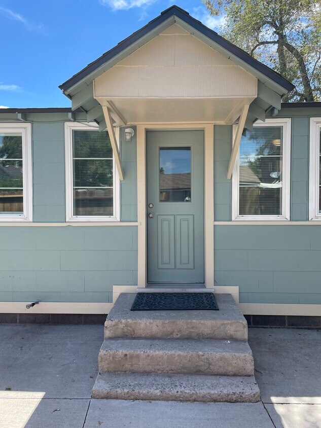 1944 G St, Sparks, NV 89431 House for Rent in Sparks, NV