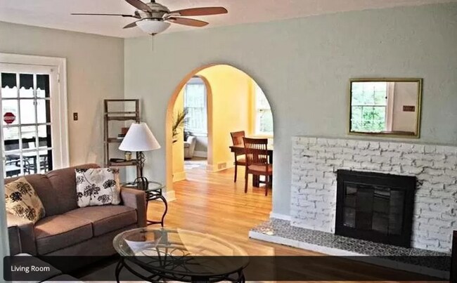 Building Photo - 3066 Marshall Rd