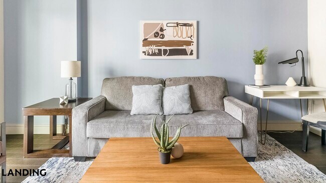 Building Photo - 1414 Wood Hollow Dr