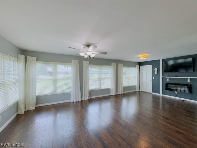 Foto del edificio - 13520 Stratford Pl Cir